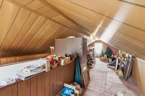 Entry Way - 809 3rd St SW, Waseca, MN 56093 photo 1 of 1