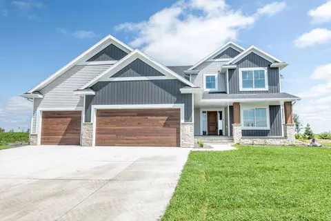 8030 59 St S, Horace, ND 58047