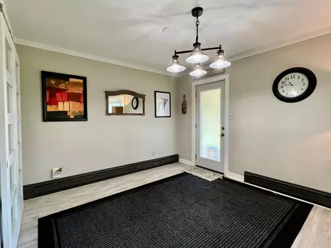 Entry Way - 424 S Gaulke St, Appleton, MN 56208 photo 1 of 2