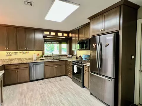 Kitchen - 424 S Gaulke St, Appleton, MN 56208 photo 1 of 3