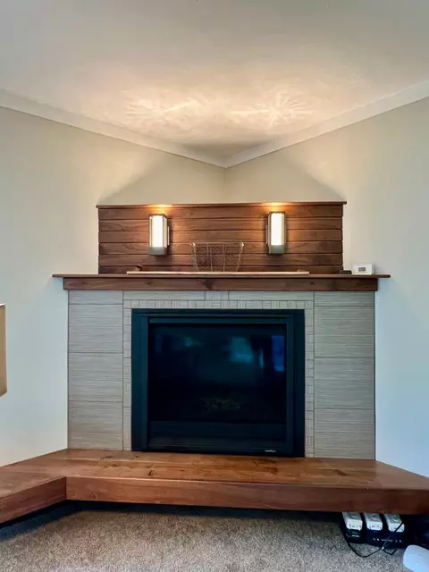 Living - 424 S Gaulke St, Appleton, MN 56208 photo 2 of 5