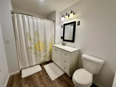 Bath - 809 Pine St, Park Rapids, MN 56470 photo 1 of 3