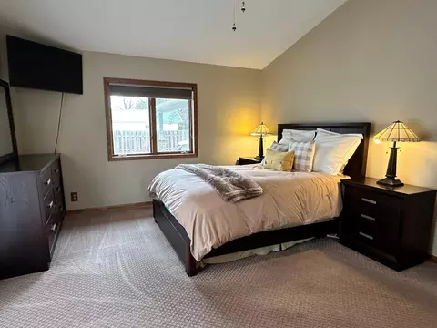 Bedroom - 809 Pine St, Park Rapids, MN 56470 photo 1 of 8