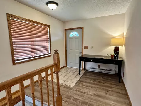 Entry Way - 809 Pine St, Park Rapids, MN 56470 photo 4 of 5