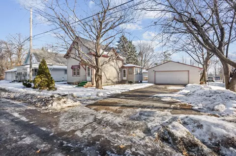 1616 Stickney Ave, South Saint Paul, MN 55075