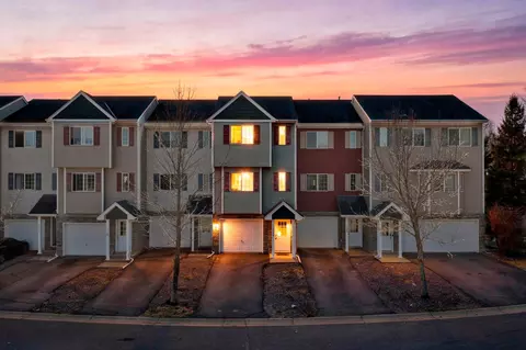 109 19th Ave SE, Cambridge, MN 55008