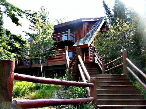 2450 Keyes Is, International Falls, MN 56649