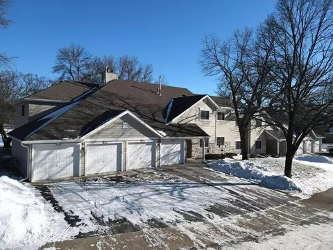 14432 Fairway Dr #172, Eden Prairie, MN 55344