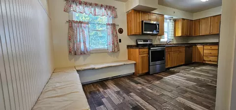 Kitchen - 1400 S 7th St, Brainerd, MN 56401 photo 2 of 4