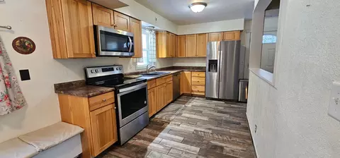 Kitchen - 1400 S 7th St, Brainerd, MN 56401 photo 1 of 4