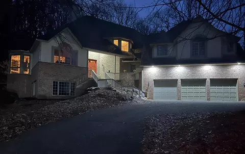 6323 Timber Trl, Edina, MN 55439