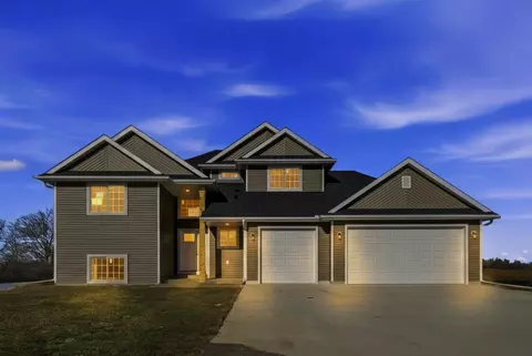 1801 13th Ave NE, Austin, MN 55912