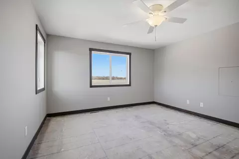 Bedroom - 1801 13th Ave NE, Austin, MN 55912 photo 1 of 20