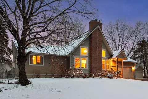 6473 Totem Trl, Lino Lakes, MN 55014
