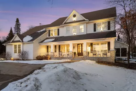 1617 Linner Rd, Wayzata, MN 55391