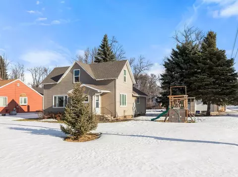 203 Strand Ave N, Buffalo, ND 58011