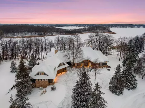 2845 Little Orchard Way, Wayzata, MN 55391