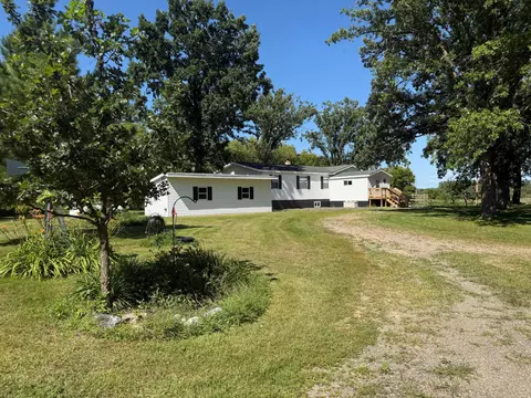 45227 County Highway 67, New York Mills, MN 56567