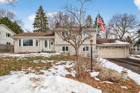 3008 E 125th St, Burnsville, MN 55337
