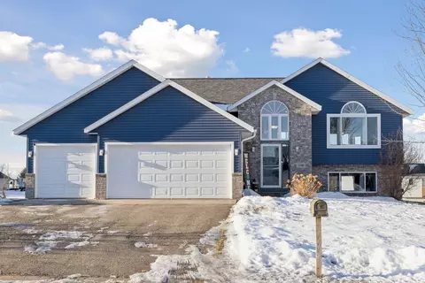 1546 Mallard Ave, Baldwin, WI 54002