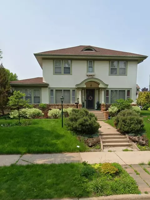 1211 Vincent Ave N, Minneapolis, MN 55411