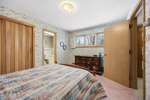 Bedroom - 1601 9th St S, Fargo, ND 58103 photo 6 of 8