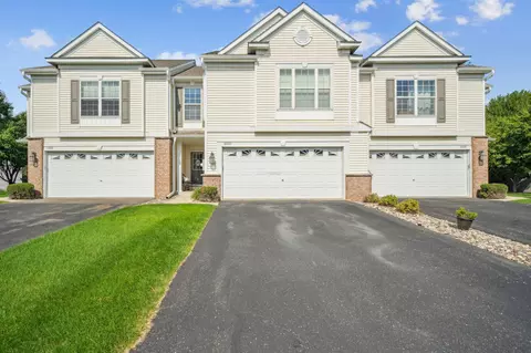 6866 Christian Curv, Woodbury, MN 55125
