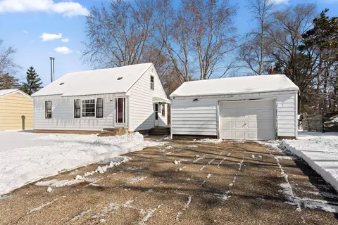 2331 108th Ave NW, Coon Rapids, MN 55433