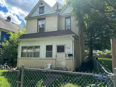 2930 18th Ave S, Minneapolis, MN 55407