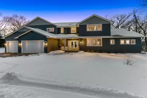 925 Minnesota Ln N, Plymouth, MN 55447
