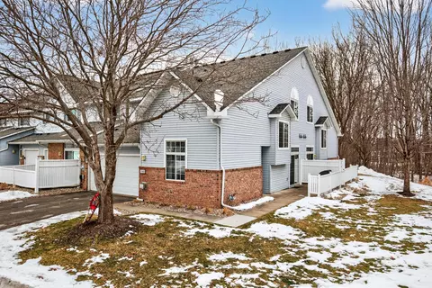 13483 Carmody Dr, Eden Prairie, MN 55344