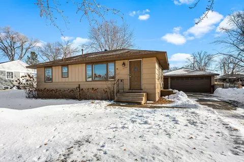 11359 Magnolia St NW, Coon Rapids, MN 55448