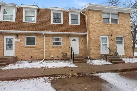 148 21st St NW, Owatonna, MN 55060