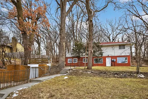 956 14th Ave SW, Rochester, MN 55902