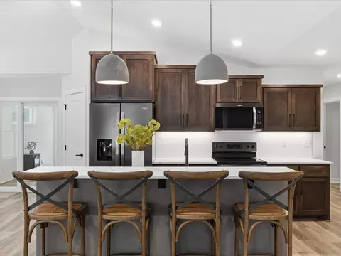 Kitchen - 5468 Jericho Rd, Baxter, MN 56425 photo 1 of 4