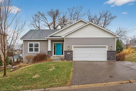 9530 18th Ave N, Plymouth, MN 55441
