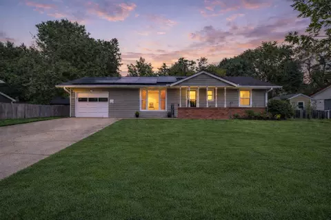 7928 Hillside Trl S, Cottage Grove, MN 55016