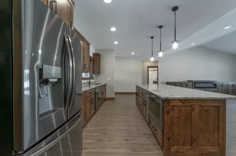 Kitchen - 12638 Second St, Baxter, MN 56425 photo 5 of 6