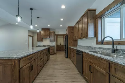 Kitchen - 12638 Second St, Baxter, MN 56425 photo 4 of 6
