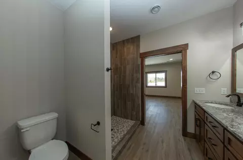 Bath - 12638 Second St, Baxter, MN 56425 photo 2 of 4