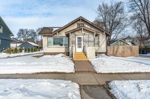 412 W Summit Ave, Fergus Falls, MN 56537