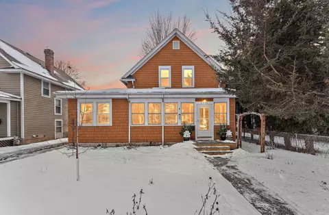 2030 Selby Ave, Saint Paul, MN 55104