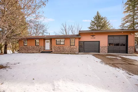 1336 Lucia Ave, Fairmont, MN 56031