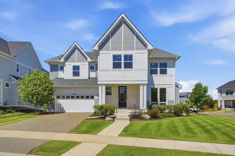16221 Duskwood Trl, Lakeville, MN 55044