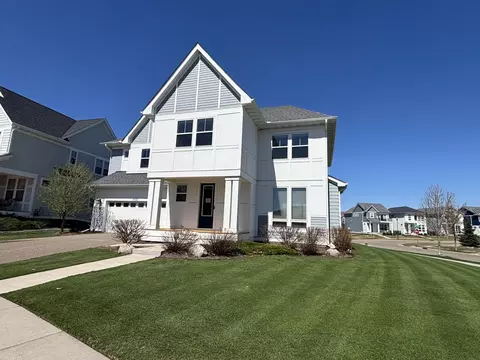 16221 Duskwood Trl, Lakeville, MN 55044