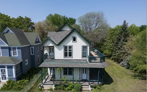 2502 18th Ave S, Minneapolis, MN 55404