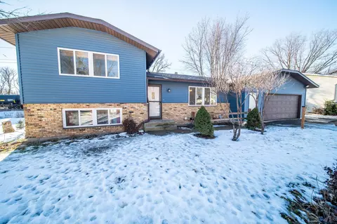 706 1st St NE, Kasson, MN 55944