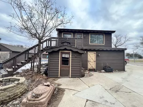 806 1st Ave, Madison, MN 56256