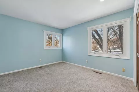 Bedroom - 1276 Dunberry Ln, Eagan, MN 55123 photo 3 of 4