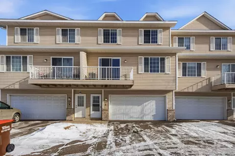 Exterior - 1579 County Road D E #E, Maplewood, MN 55109 photo 2 of 2